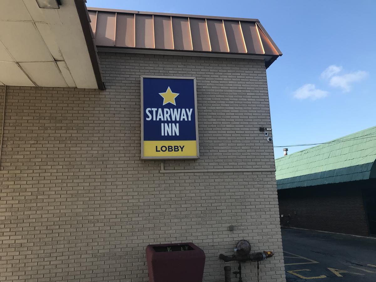 Starway Inn Lansing Extérieur photo
